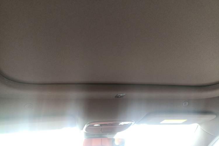 Used Hima AITO M5 2025 Extended-Range Ultra All-Wheel-Drive Version Headliner