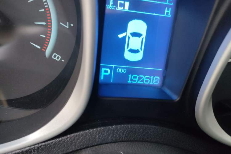 Used GAC Trumpchi GS5 2013 1.8T Automatic Two-Wheel Drive Elite Edition