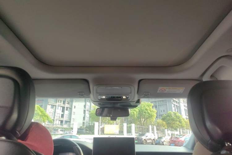 Used Lincoln Corsair 2021 2.0T Two-Wheel Drive Deluxe Edition Headliner