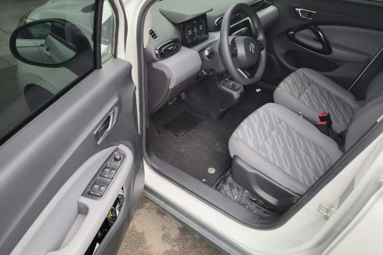 Used Leapmotor T03 2024 310 Comfort Edition Driver Seat