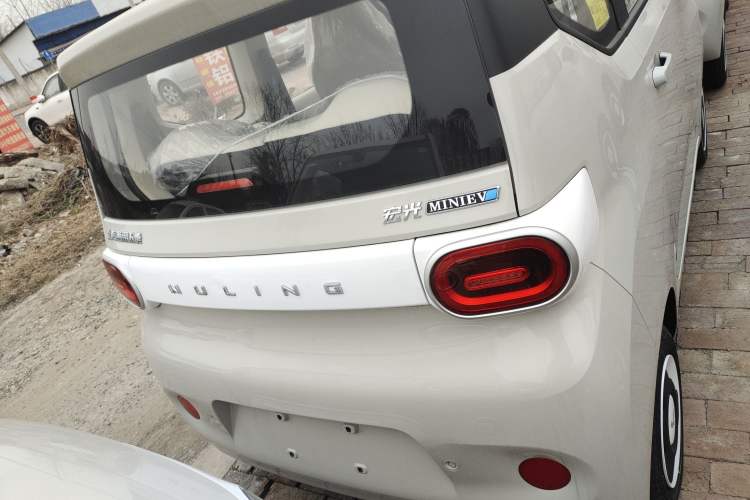 Used Wuling Hongguang MINIEV 2024 3rd Generation 215km Youth Edition
