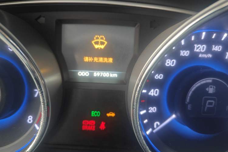 Used Hyundai Sonata 2014 2.4L Automatic Leading Edition China IV Standard