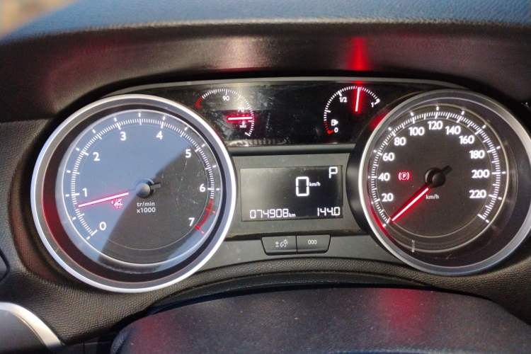 Used Peugeot 408 2014 1.8L Automatic Luxury Edition Instrument Cluster