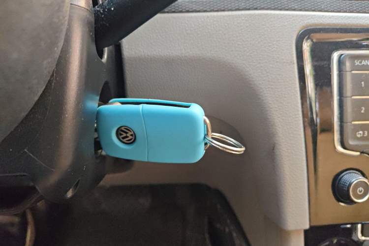 Used Volkswagen Bora 2013 1.6L Automatic Fashion Model
