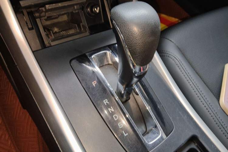 Used Honda Accord 2015 2.0L LX Comfort Edition