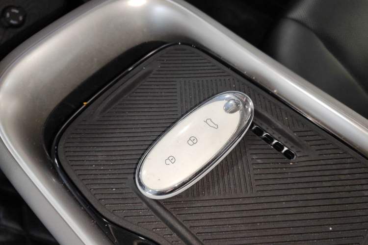 Used Dongfeng NAMMI 01 2024 New Edition 430 Plus Smart+ Interior 1