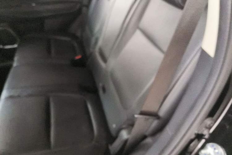 Used Mitsubishi Outlander 2018 2.0L Two-Wheel Drive Glory Edition 5 Seats Left Rear Seat