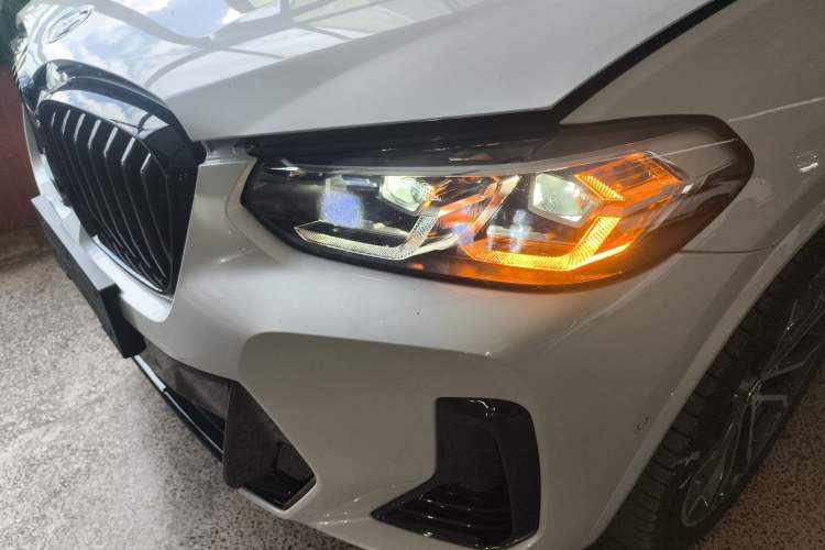 Used BMW X3 2023 xDrive30i Leading Model M Night Edition Package Left Front Headlight