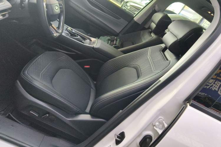 Used Ford Edge 2023 Ford Explorer L 2.0T EcoBoost Two-Wheel Drive 5-Seater Fashion Edition