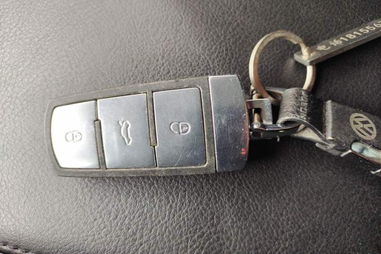 Used Volkswagen Magotan 2016 1.8TSI Smart Comfort Model Vehicle Key