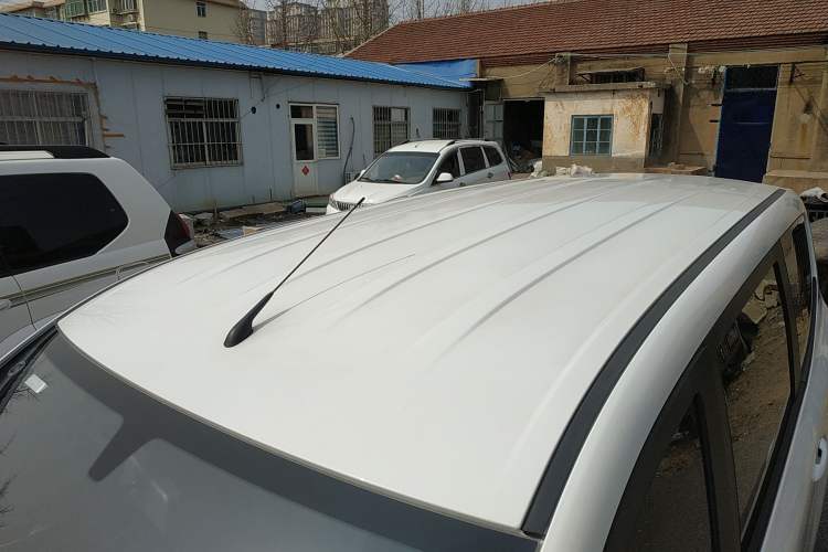 Used Wuling Hongguang New Energy 2025 Extended-Range Hybrid 50KM Comfort Version Roof