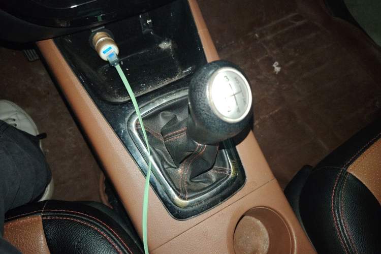 Used FORTHING Joyear X5 2013 1.6L Manual Luxury Model China IV Standard Gear Lever