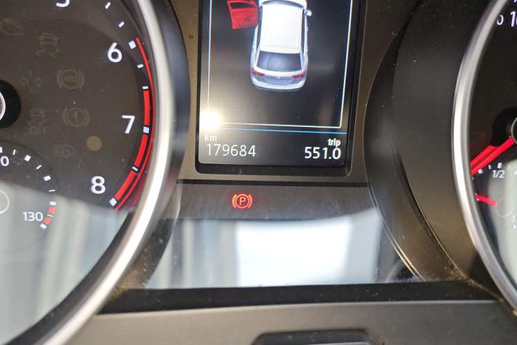 Used Volkswagen Tiguan 2017 280TSI Two-Wheel-Drive Elite Version