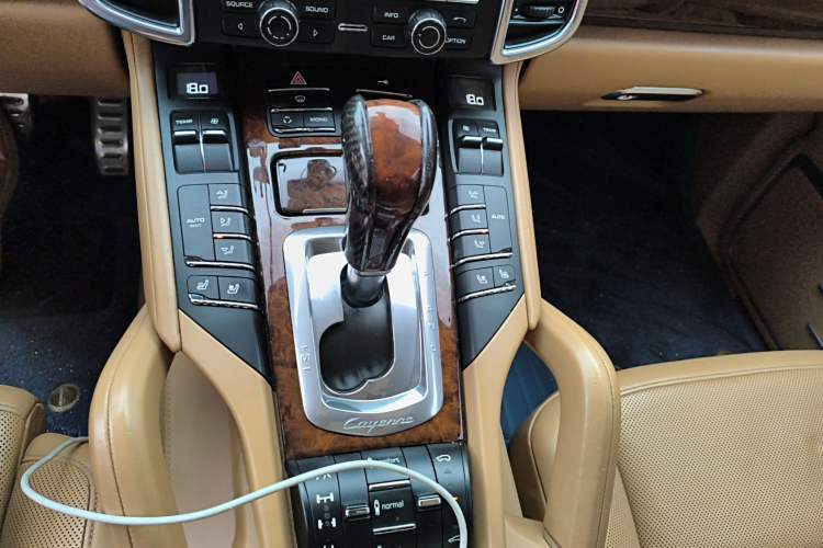 Used Porsche Cayenne 2011 Cayenne S 4.8L