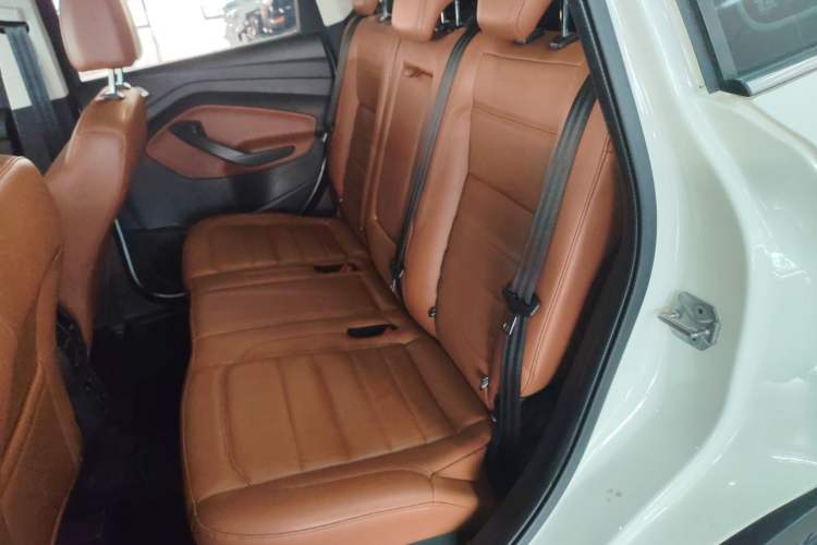 Used Ford Kuga 2018 EcoBoost 180 Two-Wheel-Drive Cognac Special Edition
