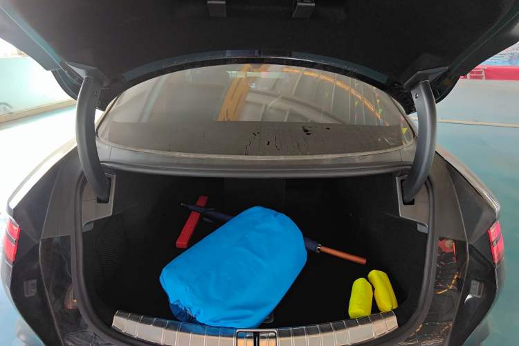 Used Denza Z9 2024 1100 km Four-Wheel Drive Max Version