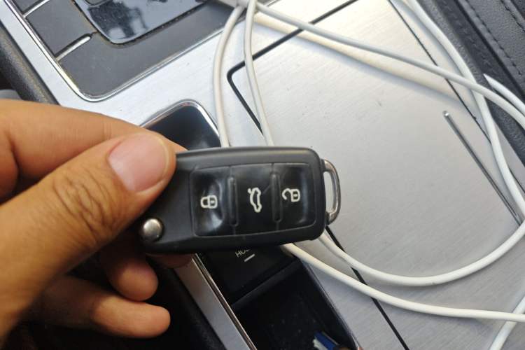 Used Volkswagen Passat 2014 1.8TSI DSG Prestige Edition Vehicle Key