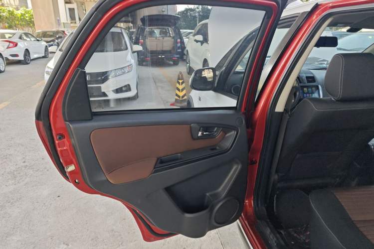 Used Suzuki SX4 2016 1.6L Automatic Classic Edition
