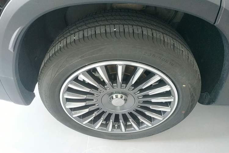 Used Geely Auto Haoyue L 2025 2.0T DCT Luxury Edition Right Rear Wheel Hub