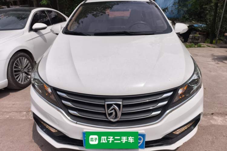 Used Baojun 310W 2017 1.5L Manual Fashion Edition China VI Front