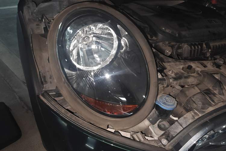 Used MINI 2018 1.5T ONE PLUS Five-Door Edition Exterior 6