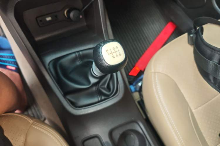 Used Wuling Hongguang 2019 1.5L S Comfort Edition China VI LAR