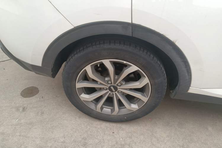 Used Wey VV6 2020 2.0T Two-Wheel Drive Smart Protection+
