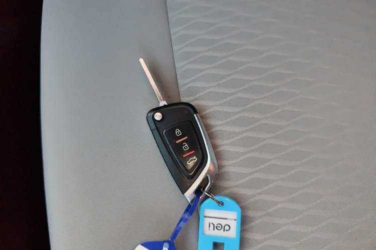 Used ORA Black Cat 2019 351 km Fun Edition Interior 1