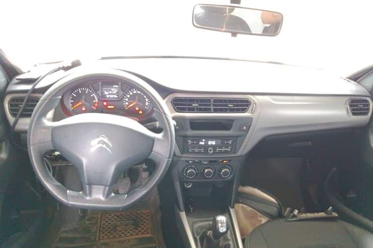 Used Citroen Elysee 2017 1.6L Manual Fashion Model