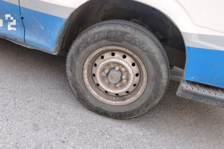 Used Jinbei Hiace 2014 2.0L 5th Generation Kuaiyunwang Business Version 4G20B Right Front Wheel Hub