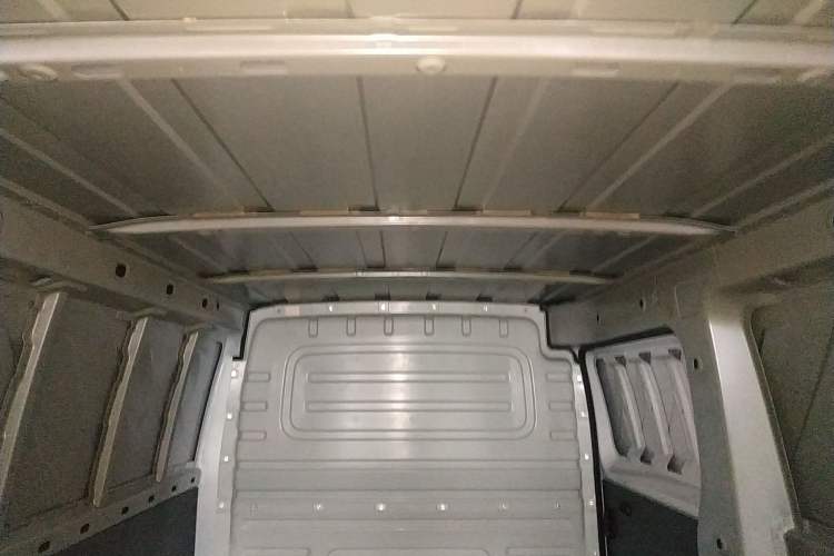 Used Wuling Yangguang 2024 300km Range Practical Window-Sealed Version 60kW