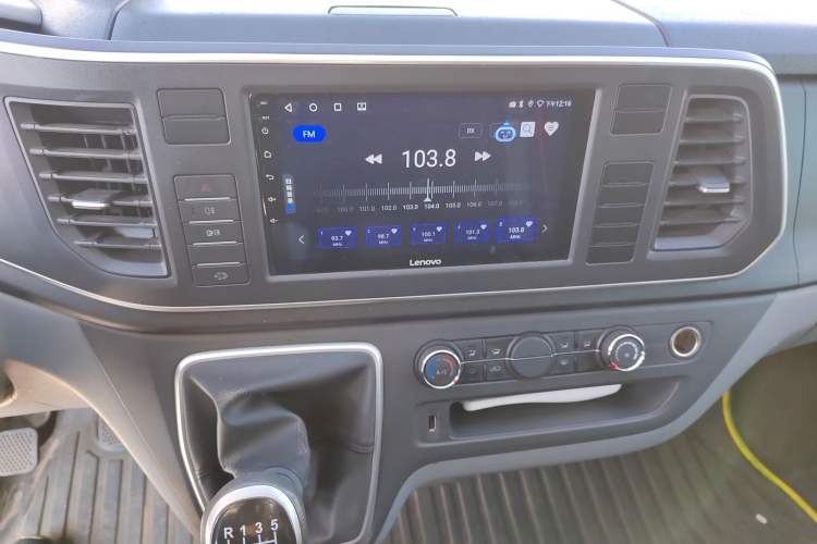 Used SAIC MAXUS Xintu V80 2025 PRO Aoyuntong 2.0T Manual Long Wheelbase Mid-Height 6/7/8/9-Seater
