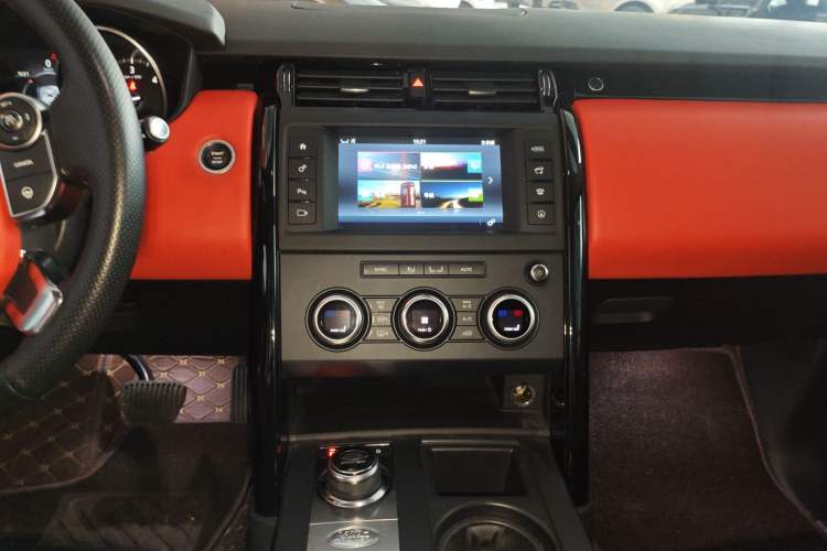 Used Land Rover Discovery 2018 5th Generation 2.0T SE
