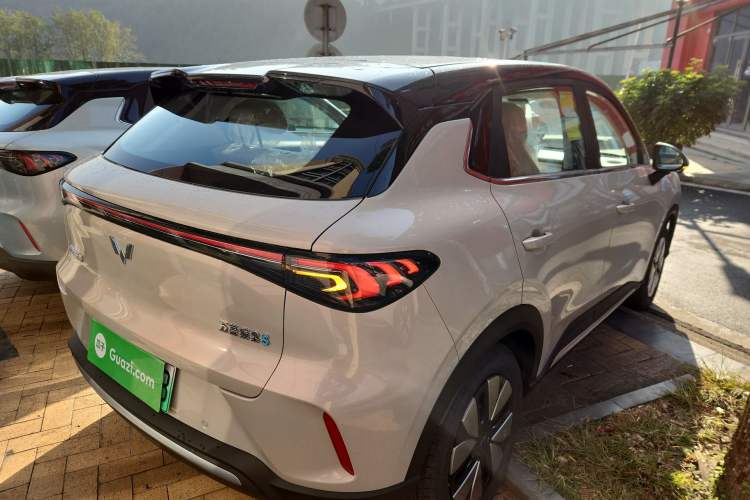 Used Wuling Bingo S 2025 Model 325km Deluxe Edition