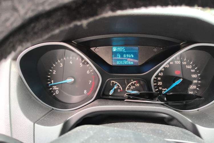 Used Ford Focus 2018 Hatchback Classic 1.6L Automatic Trendy SmartDrive Edition