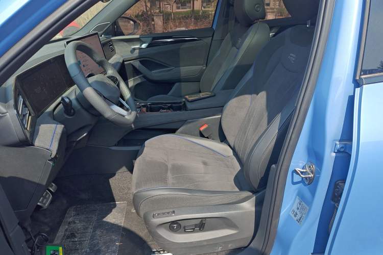 Used Volkswagen Tiguan L 2024 PRO 380TSI Four-Wheel Drive R-Line Prestige Edition
