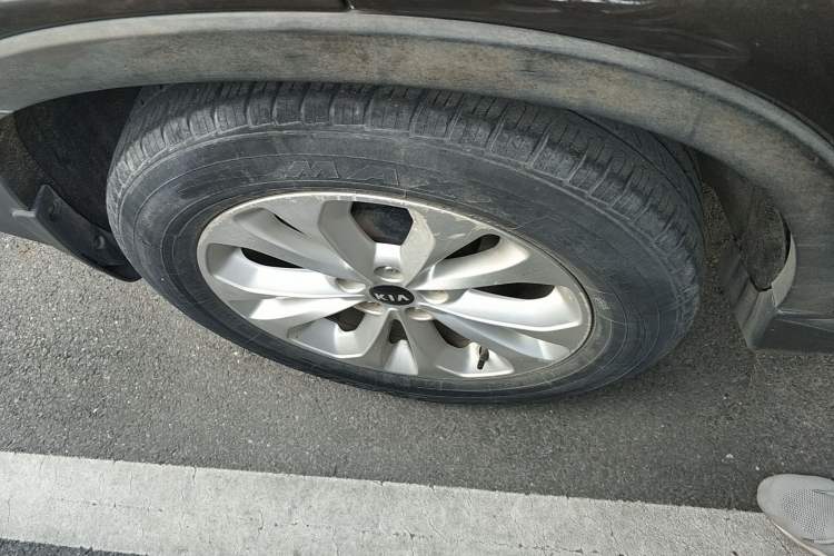 Used Kia Sorento 2013 2.2T 5-Seater Diesel Luxury Edition
