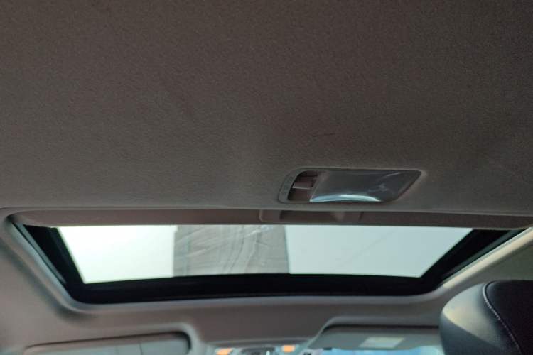 Used Nissan Sylphy 2022 Revised Version Classic 1.6XL CVT Luxury Edition Headliner