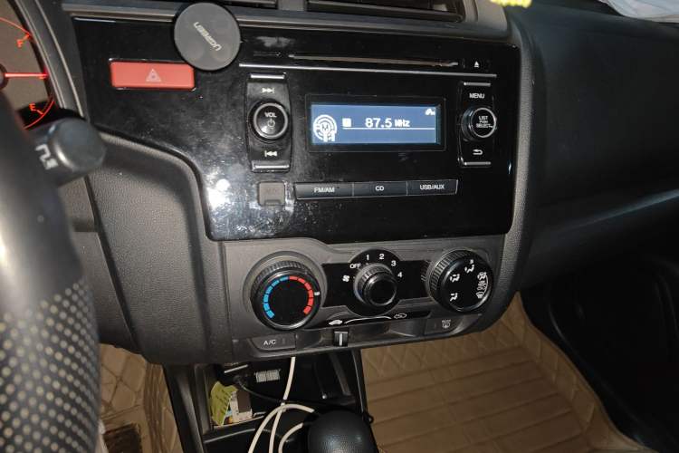 Used Honda Fit 2014 1.5L LX CVT Comfort Model