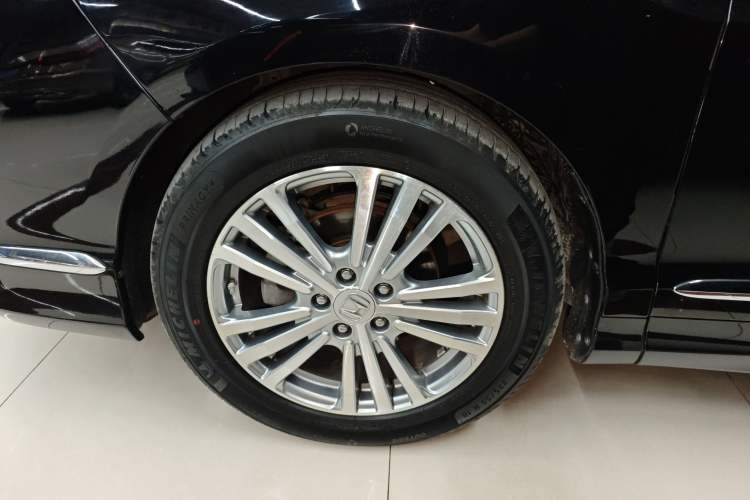 Used Honda Elysion 2016 2.4L Luxury Edition
