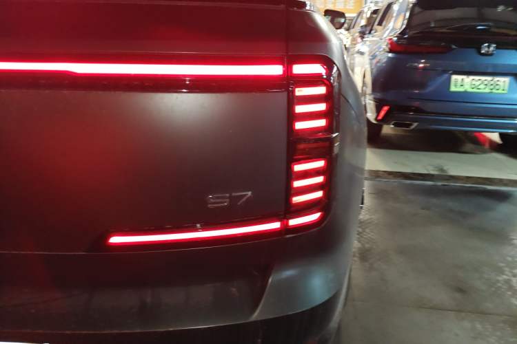 Used GAC Trumpchi Xiangwang S7 2025 180km Ultra All-Wheel Drive LiDAR Edition
