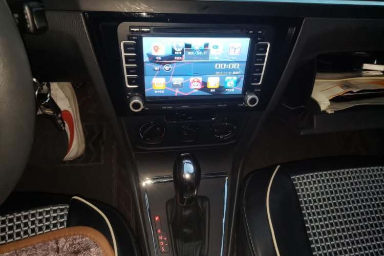 Used Volkswagen Bora 2016 1.6L Automatic Fashion Model