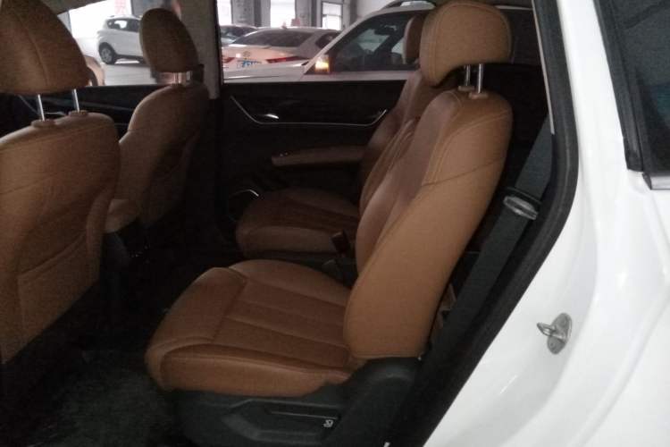 Used BYD Song MAX 2019 1.5T Automatic Smart Connect Ruiyi Sunroof Version 6 Seats Emission Standard China V