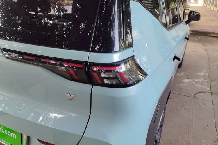 Used AION Y 2022 70 Intelligent Edition Lithium Iron Phosphate