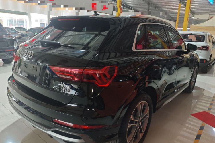 Used Audi Q3 2022 40 TFSI Fashion Dynamic Model