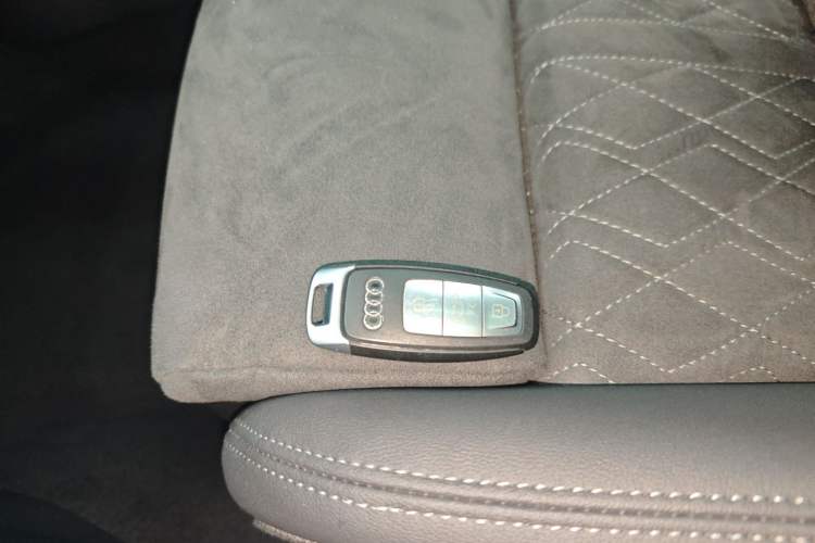 Used Audi A3 2024 A3L Limousine 35 TFSI Luxury Sport Edition Interior 1