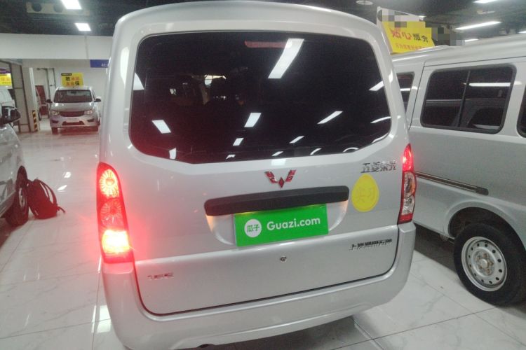 Used Wuling Rongguang 2021 1.5L Extended Basic Version L3C
