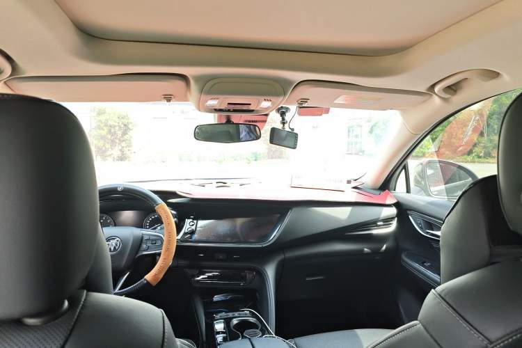 Used Buick Envision 2022 Encore S 552T Two-Wheel-Drive Luxury Model Headliner