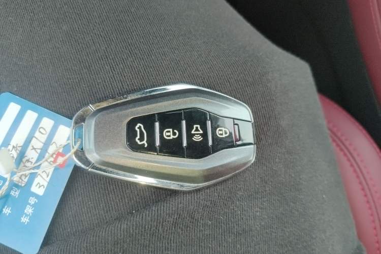 Used JETOUR X70 PLUS 2021 1.5T DCT Mountain 5-Seater Vehicle Key