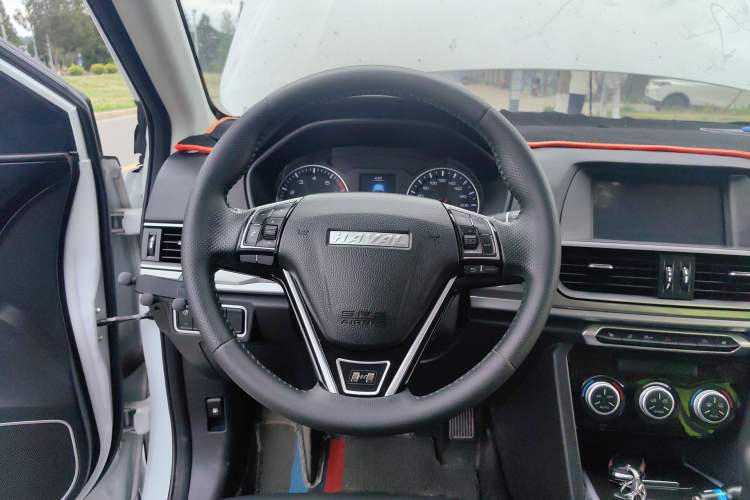 Used Haval H6 2019 Sport Edition 1.5T Manual Two-Wheel Drive Elite Model China VI Standard
